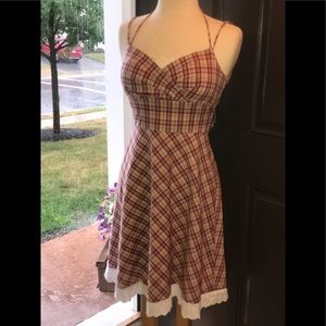 OC by Oleg Cassini Flirty Dress sz 4 eyelet Lace